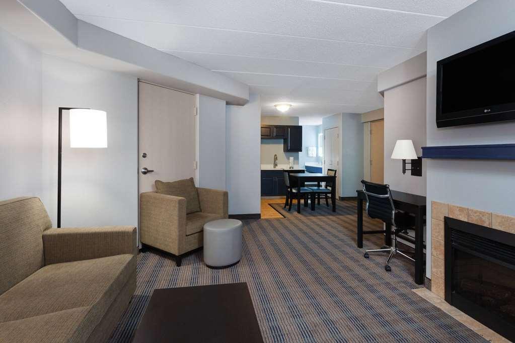 Americinn By Wyndham Peoria Ruang foto