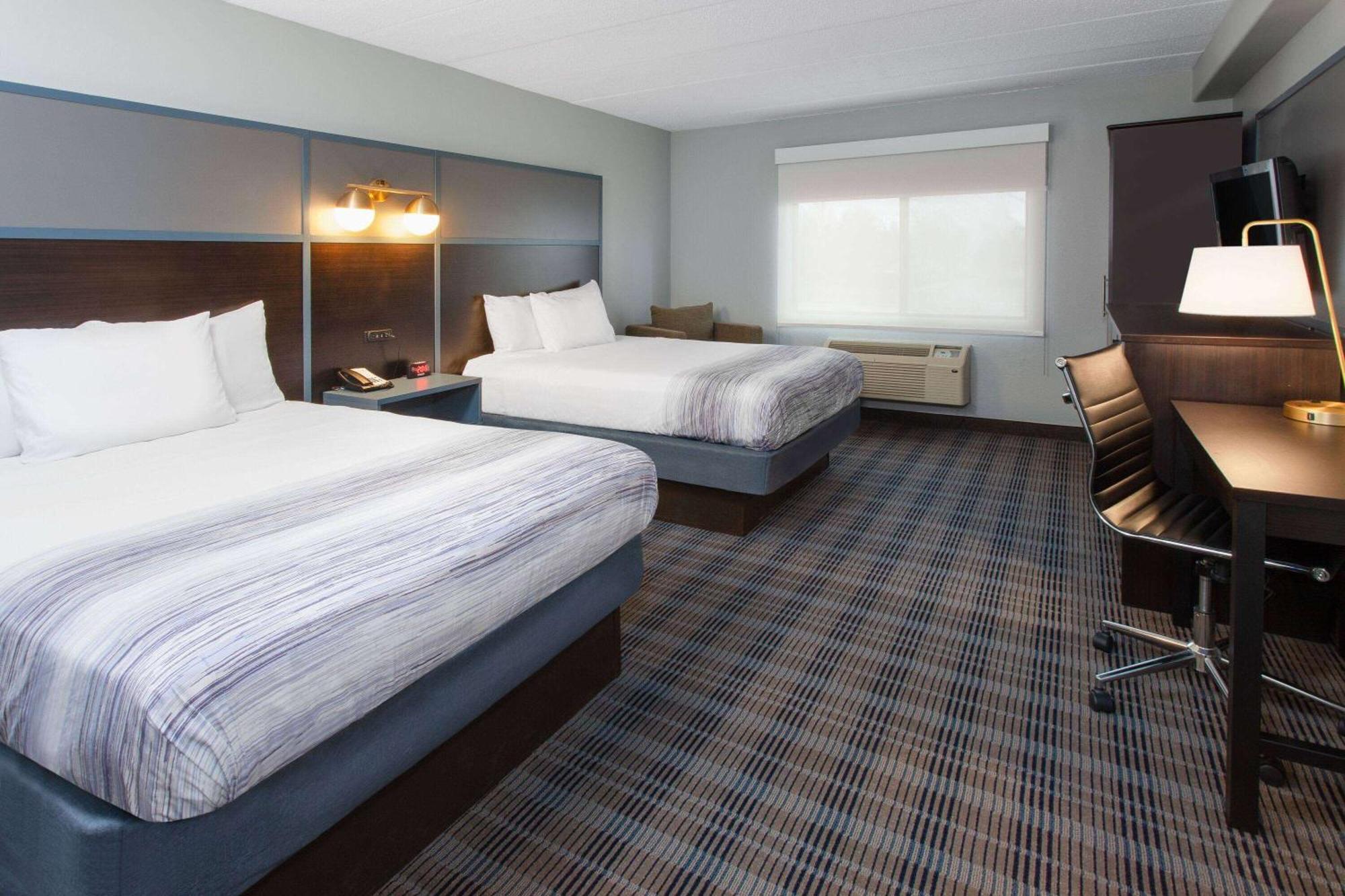 Americinn By Wyndham Peoria Bagian luar foto