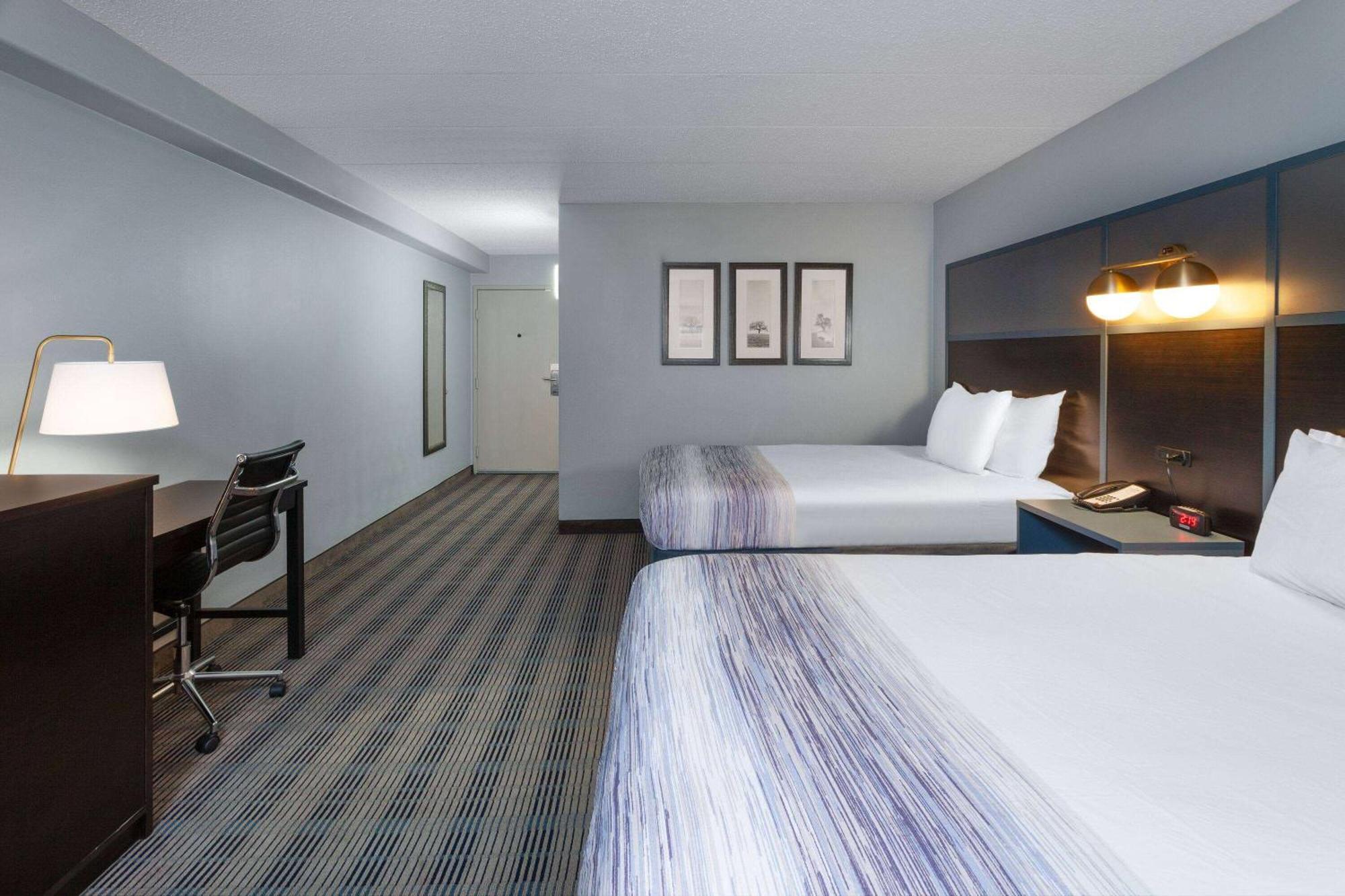 Americinn By Wyndham Peoria Bagian luar foto